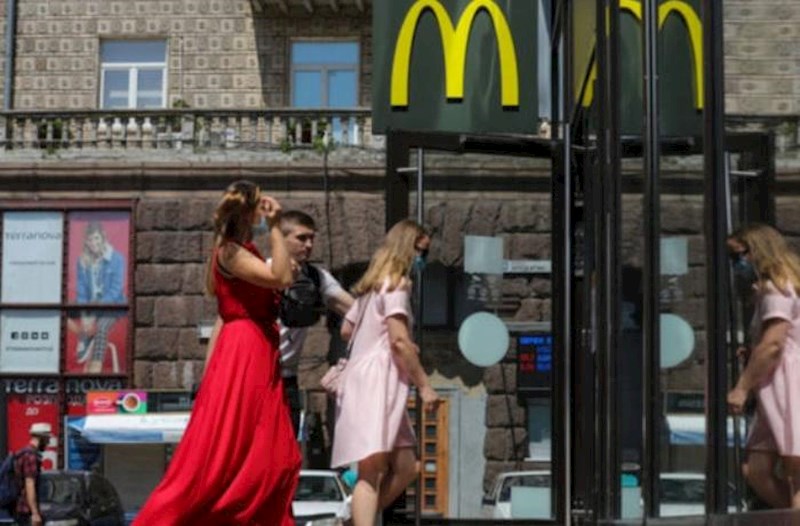 “McDonald's” avqustda Ukraynada yenidən faəliyyətini bərpa edə bilər