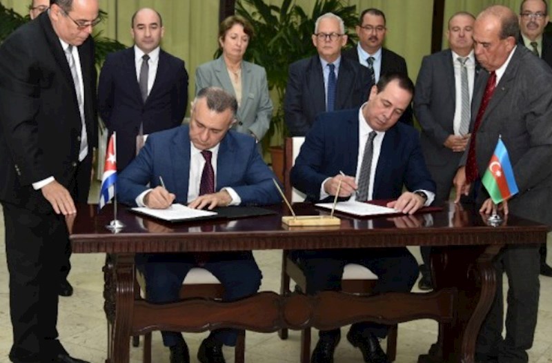 Səhiyyə Nazirliyi ilə Kubanın İctimai Səhiyyə Nazirliyi arasında Anlaşma Memorandumu imzalanıb