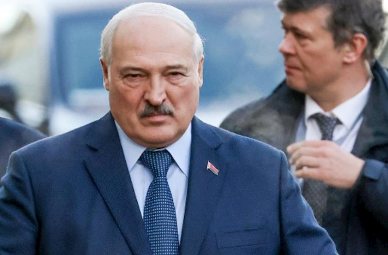 Lukaşenko da Rusiyaya getdi