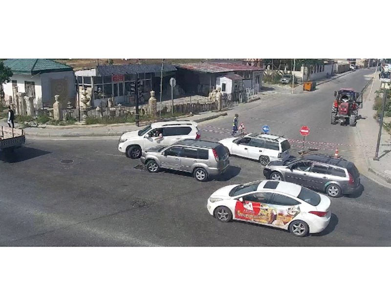 Paytaxtın bir küçəsində avtomobillərin hərəkəti tam məhdudlaşdırıldı