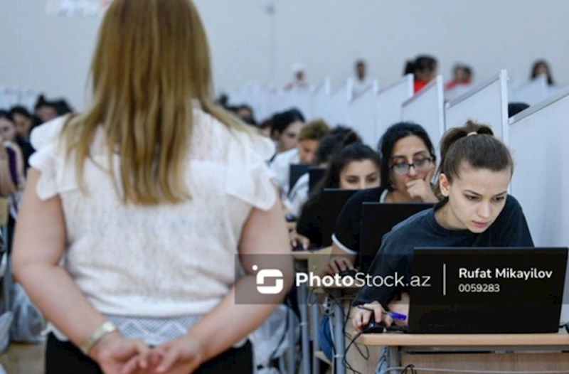 Bugünkü sertifikasiya imtahanlarında 3 300 müəllim iştirak edib